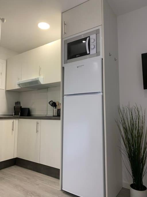 Apartamento Con Encanto Y Piscina Fuengirola Eksteriør billede